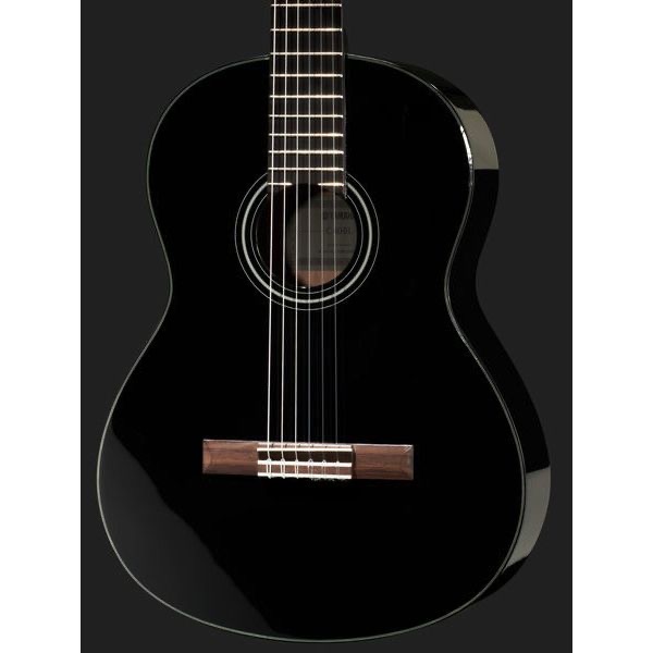 yamaha c40 black price